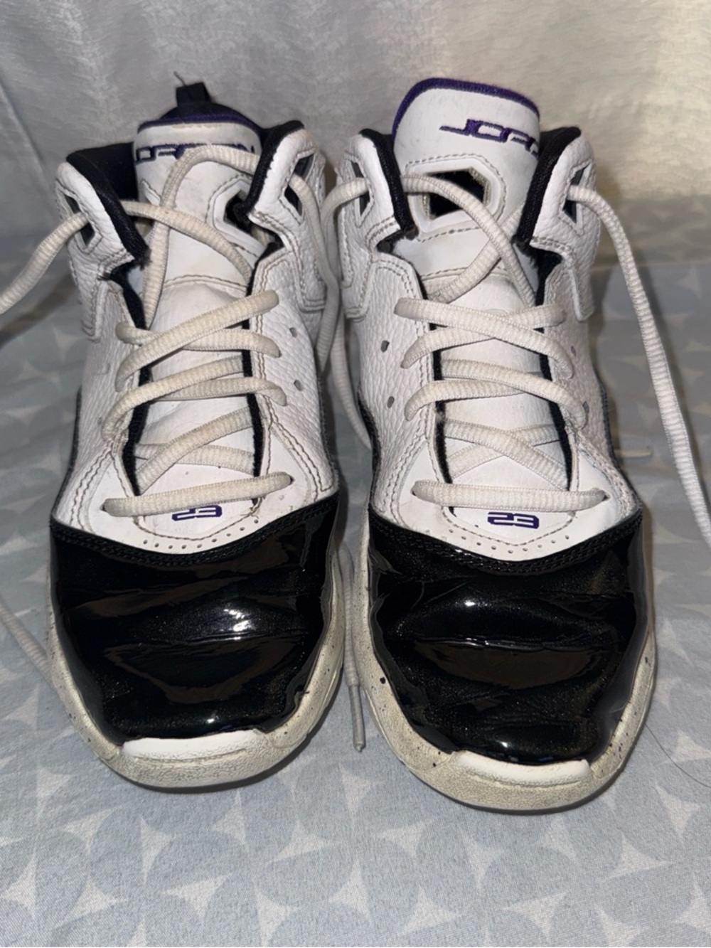 Jordan shoes size 2 youth